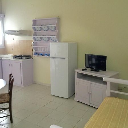 Kionia Apartments Екстер'єр фото